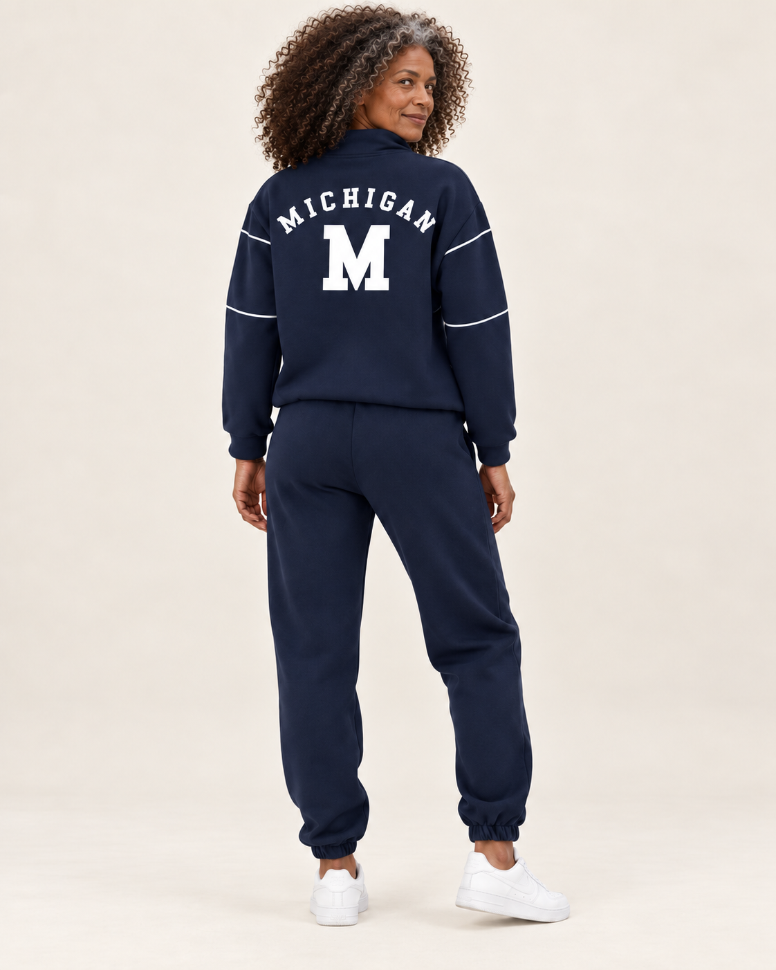 Janine | Set aus Langarmshirt und Hose – Produktansicht