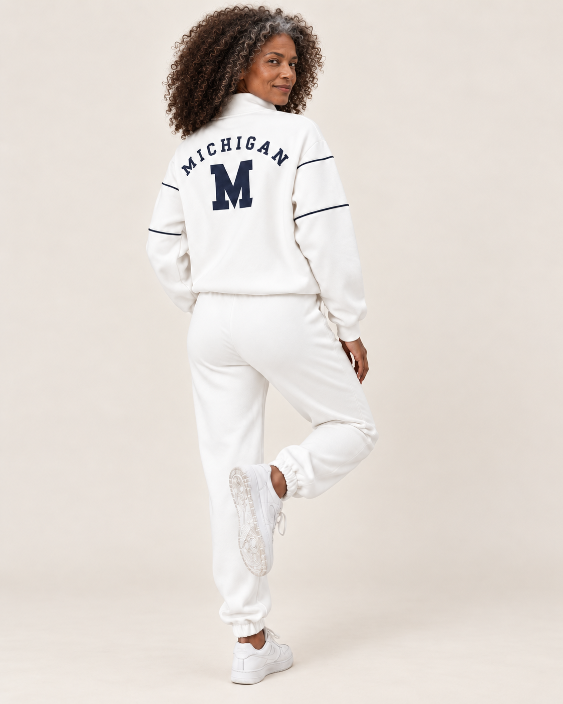 Janine | Set aus Langarmshirt und Hose – Produktansicht