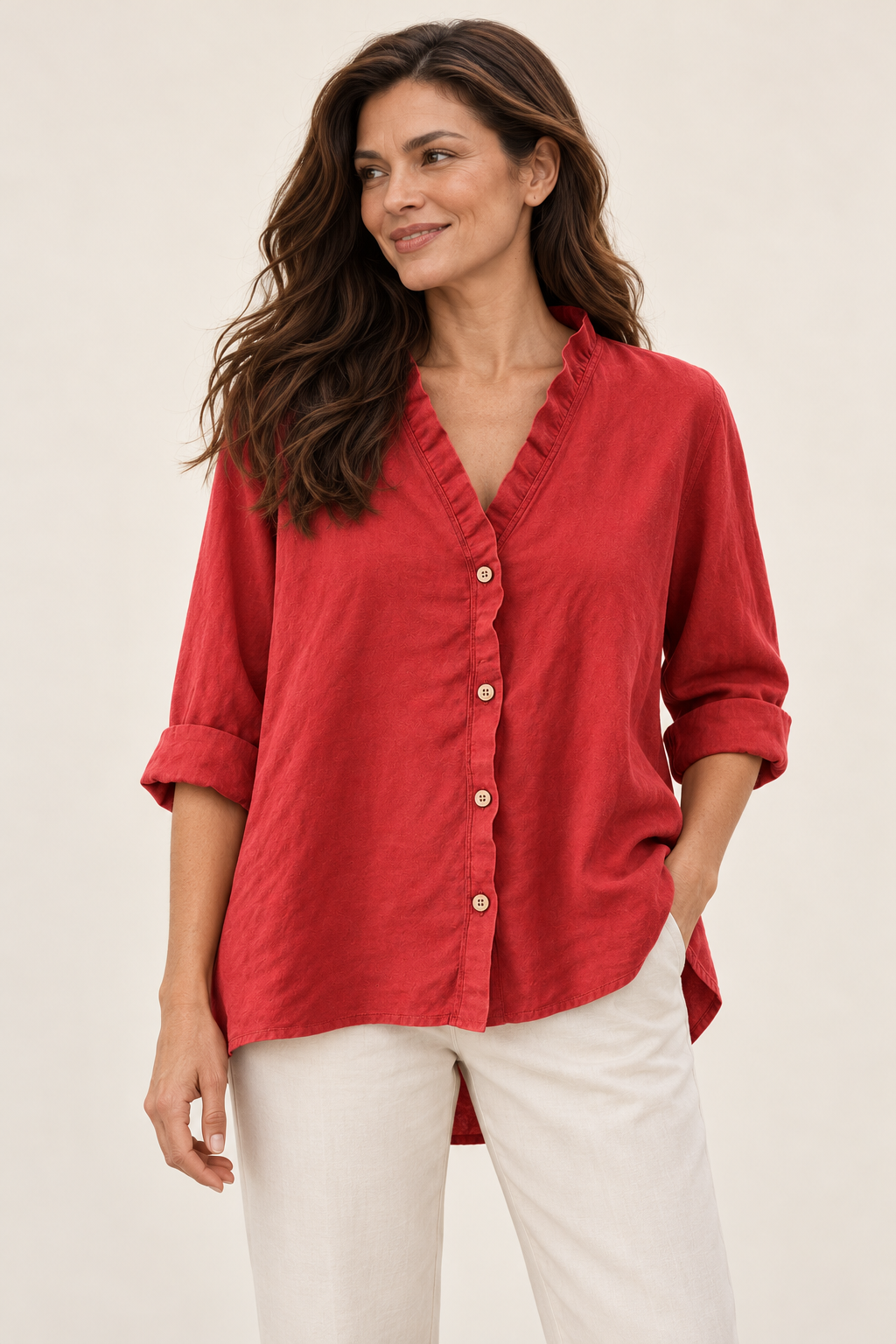 Joyce | Bluse mit V-Ausschnitt und Rüschendetails – Valtor