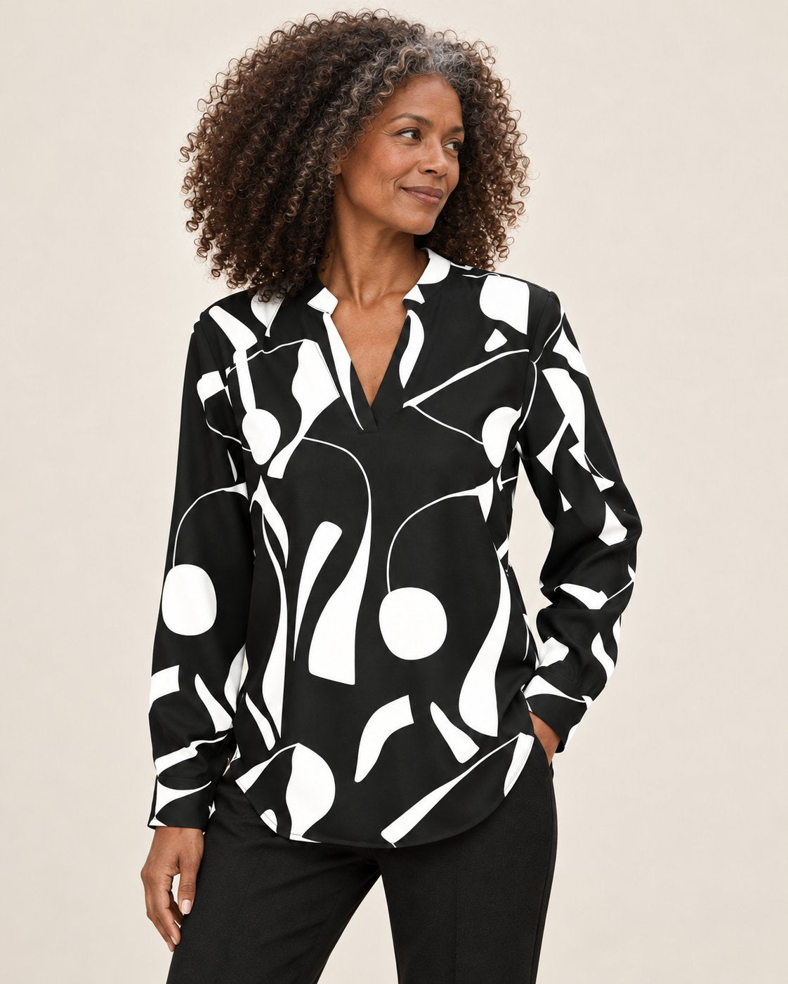 Margriet | Bluse mit Stehkragen – Produktansicht
