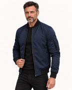 Georg | Taillierte Freizeitjacke – am Valtor-Modell
