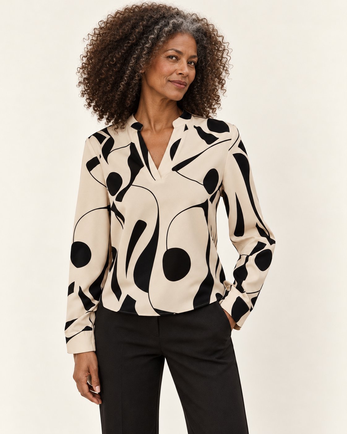 Margriet | Bluse mit Stehkragen – Produktansicht