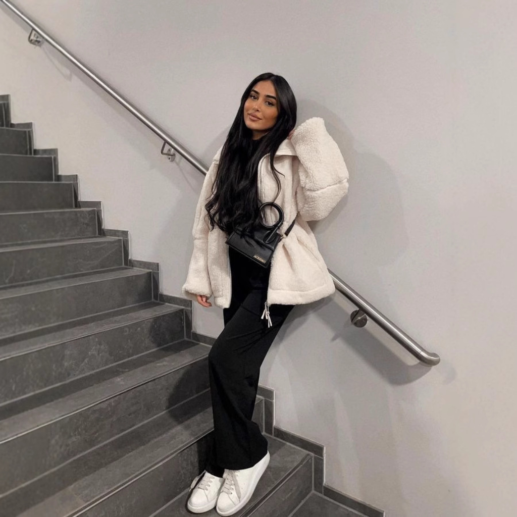 Anastasia | Teddyjacke mit Stehkragen