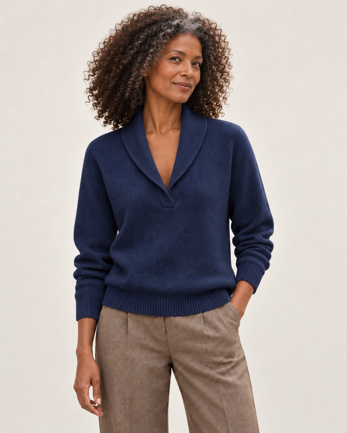 Elise | Pullover mit V-Ausschnitt und Schalkragen