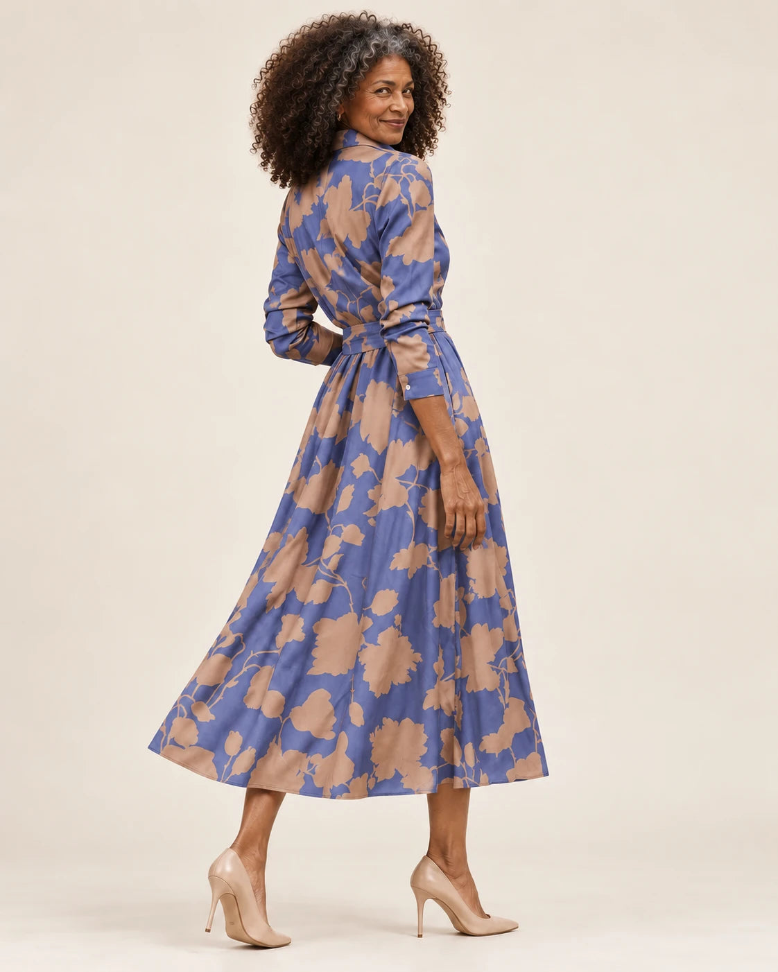 Marieke | Midikleid mit Taillengürtel – Valtor Modell F55