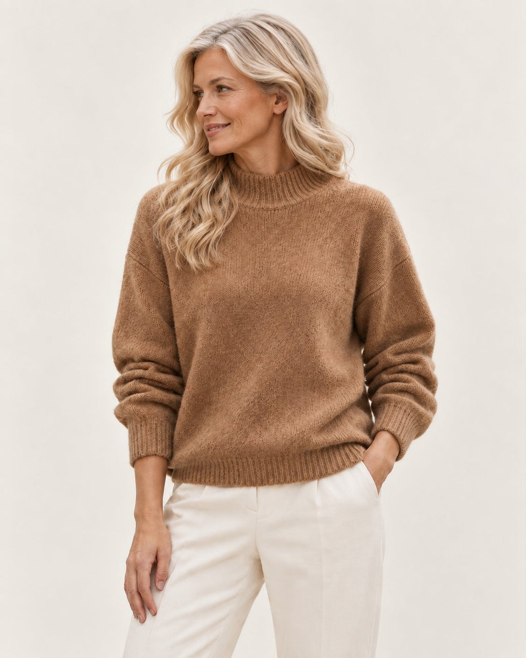 Lene | Lockerer Pullover mit Stehkragen