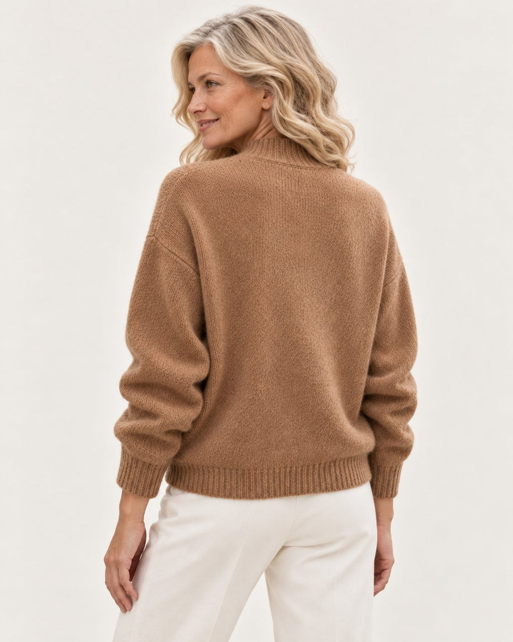 Lene | Lockerer Pullover mit Stehkragen