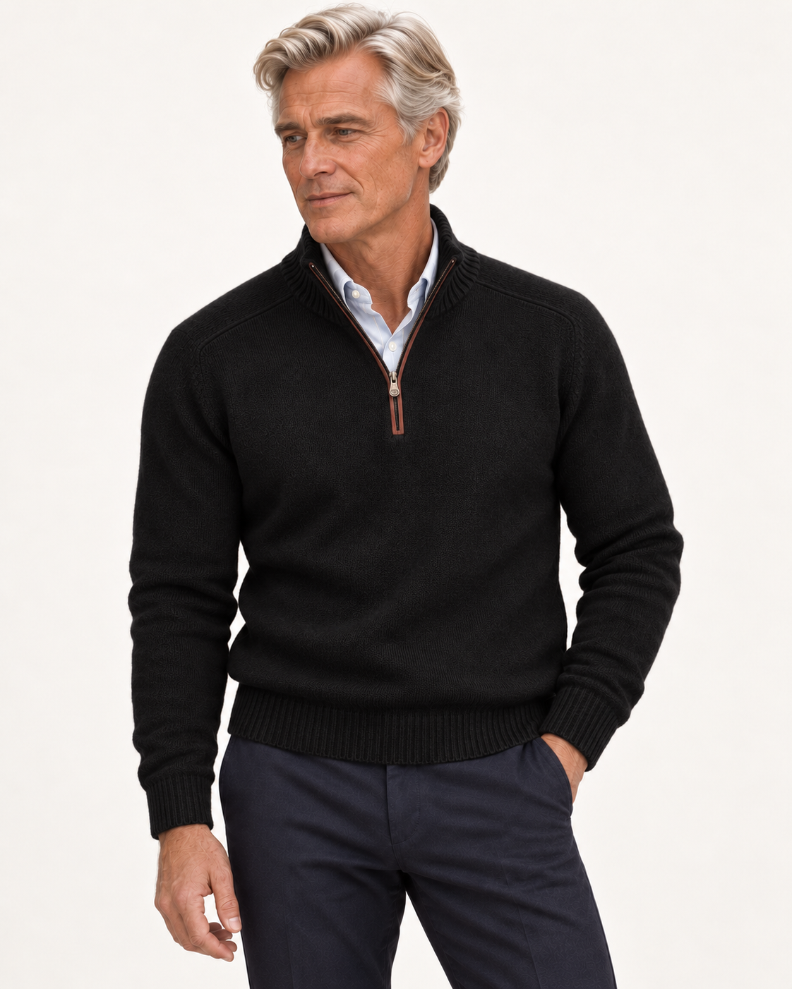 Sven – Pullover mit Reißverschlusskragen, getragen von einem älteren Valtor-Modell