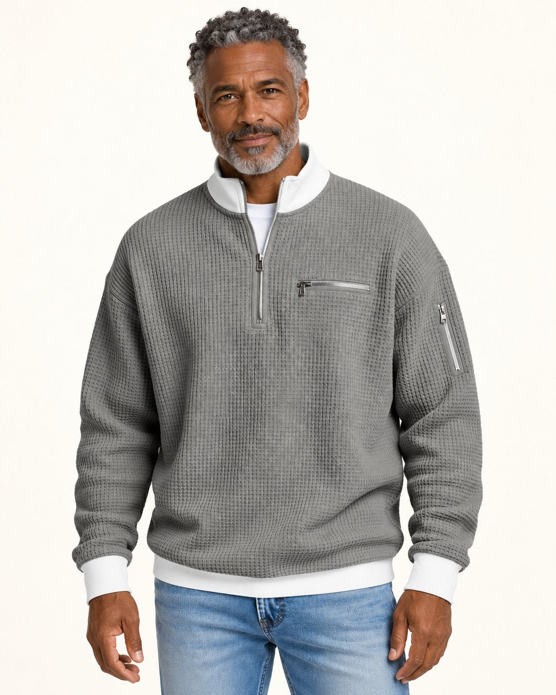 Waffelstrick-Pullover mit kurzem Reißverschluss am Valtor-Modell