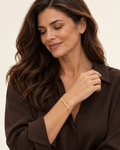 Valtor Damen | Alma | Armband mit gedrehter Kette am Model