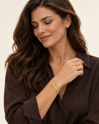 Valtor Damen | Alma | Armband mit gedrehter Kette am Model