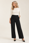 Dorothy Damenhose in Schwarz am Valtor-Modell