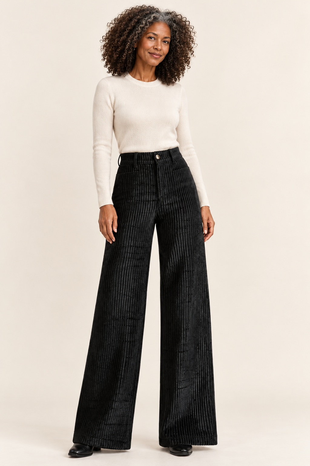 Lot Cordhose in Schwarz – Valtor